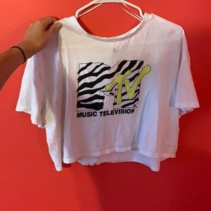 MTV white Cropped tshirt